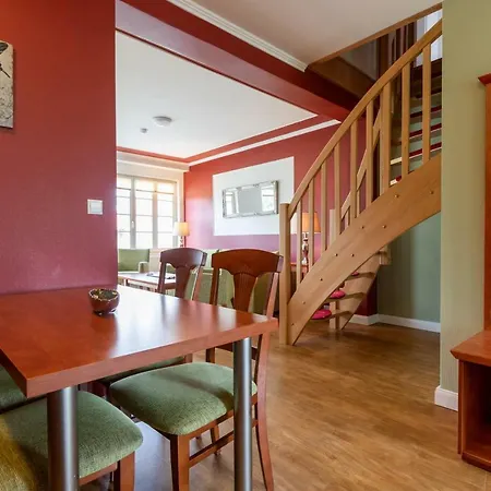 Und Restaurant Gutshaus Pensionat 4*